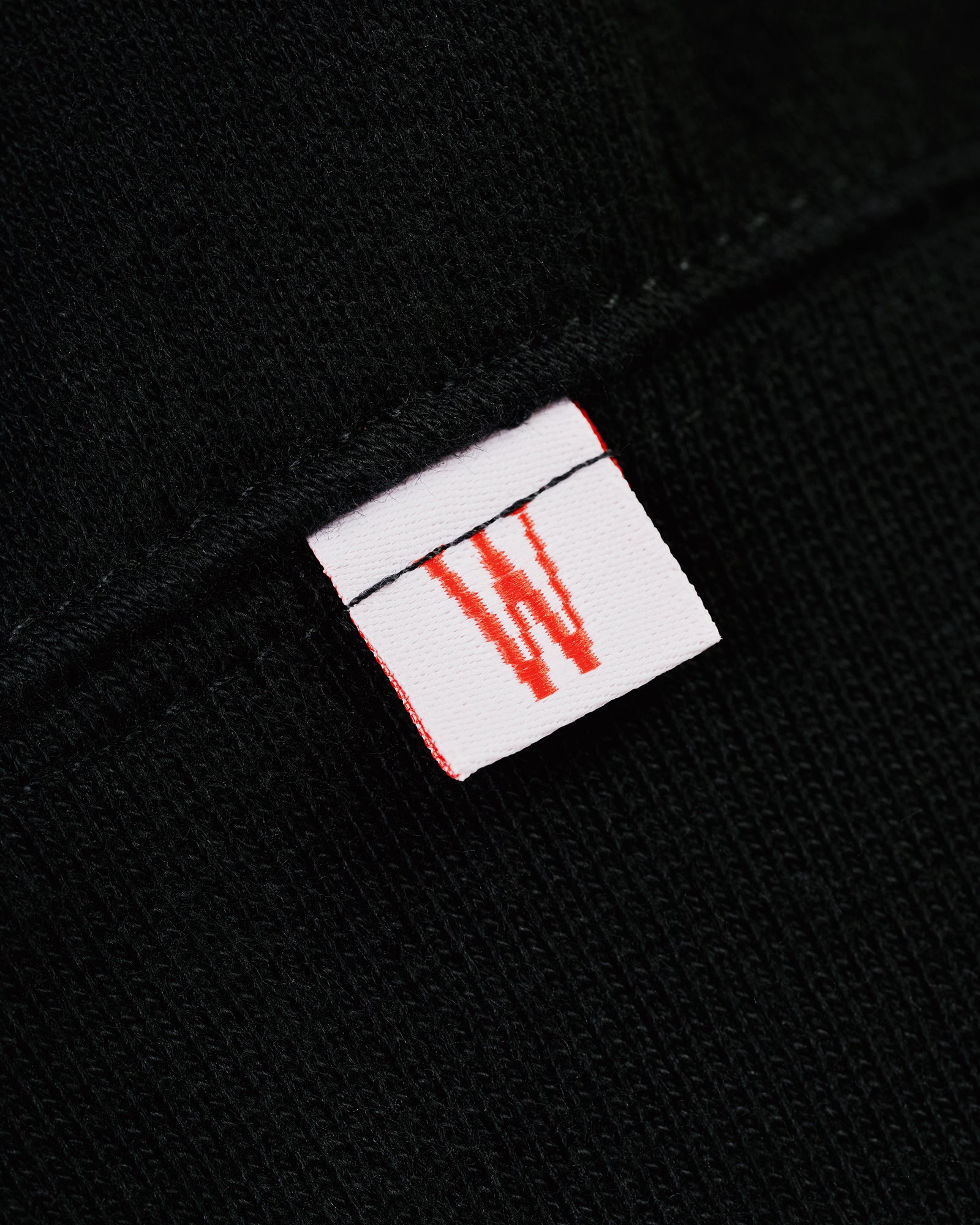 W CORE CREWNECK