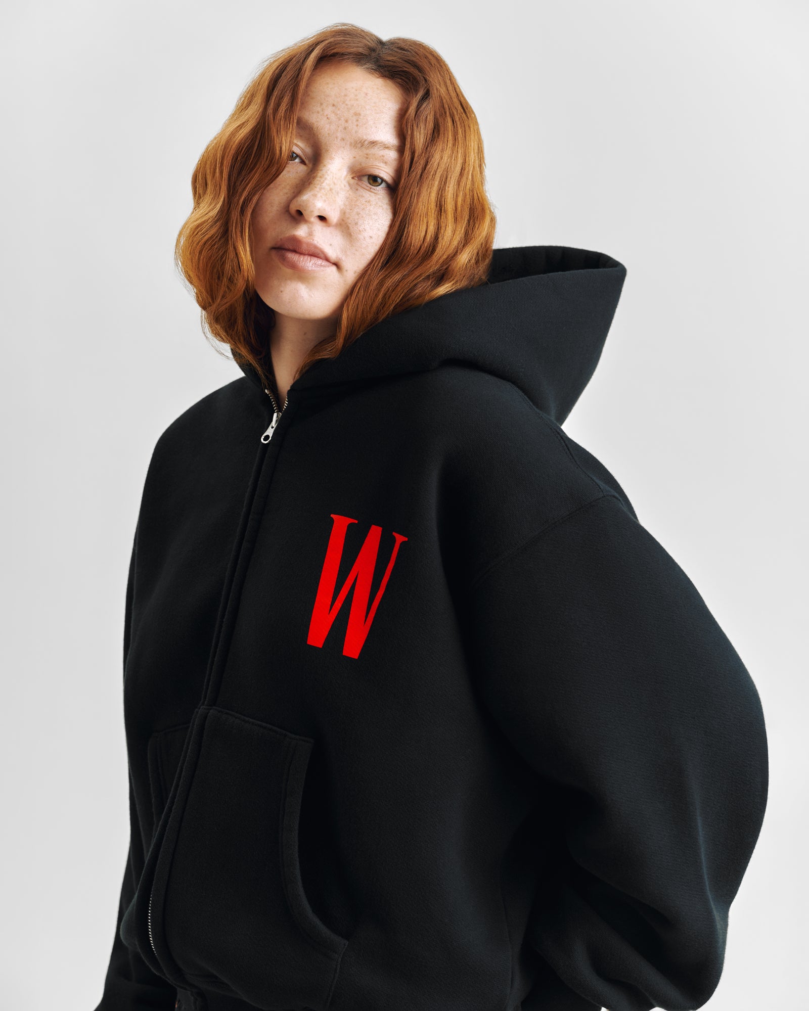 W CORE ZIP HOODIE